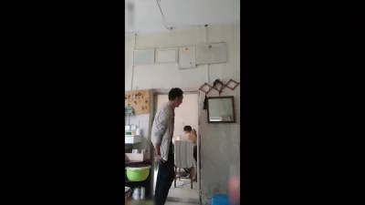 老公在楼下打麻将老婆被拉到楼上操的死去活来太刺激了