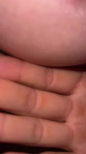 女研究生