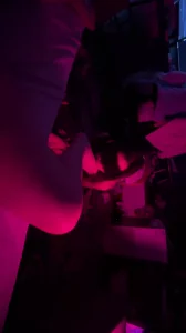原创反差淫荡幼师主动要求舔脚，还有更多玩弄视频