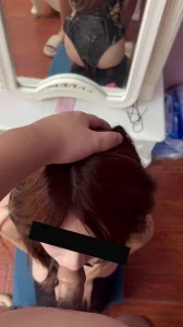 06女大镜前跪地口交毒龙后入