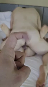 这次单男老婆很满意
